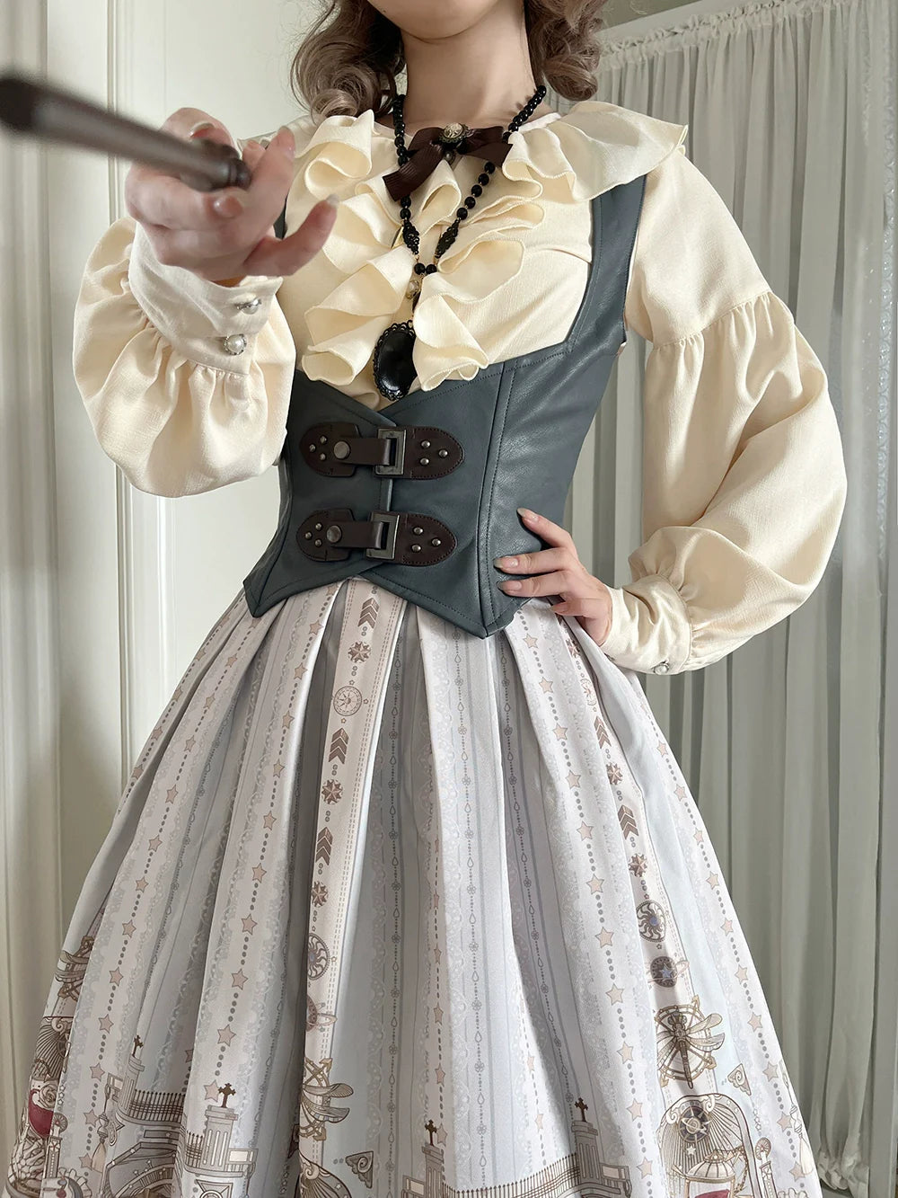 Miss Point - Demon Hunter's Diary - Gothic Lolita PU Leather Vest