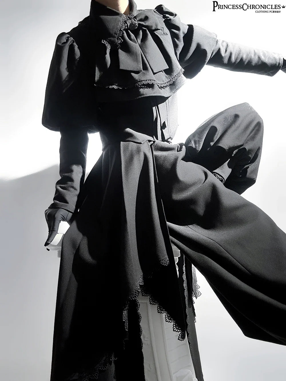 Princess Chronicles - Sorcerer's law - Retro Gothic Lolita Coat Black Ninth Pants