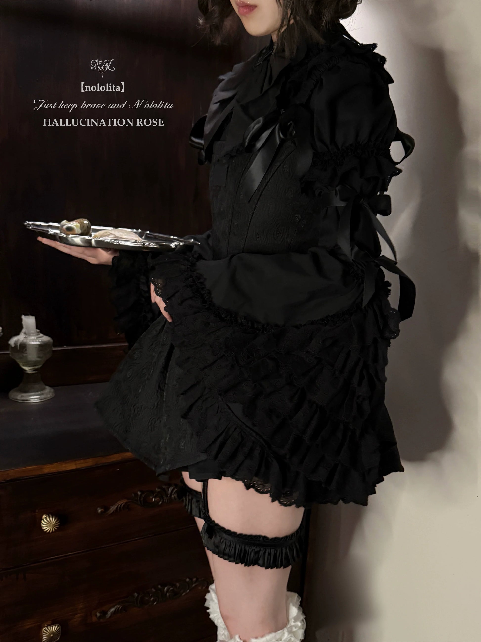 Nololita - Nightingale - Old School Lolita Shirt with Detachable Sleeves