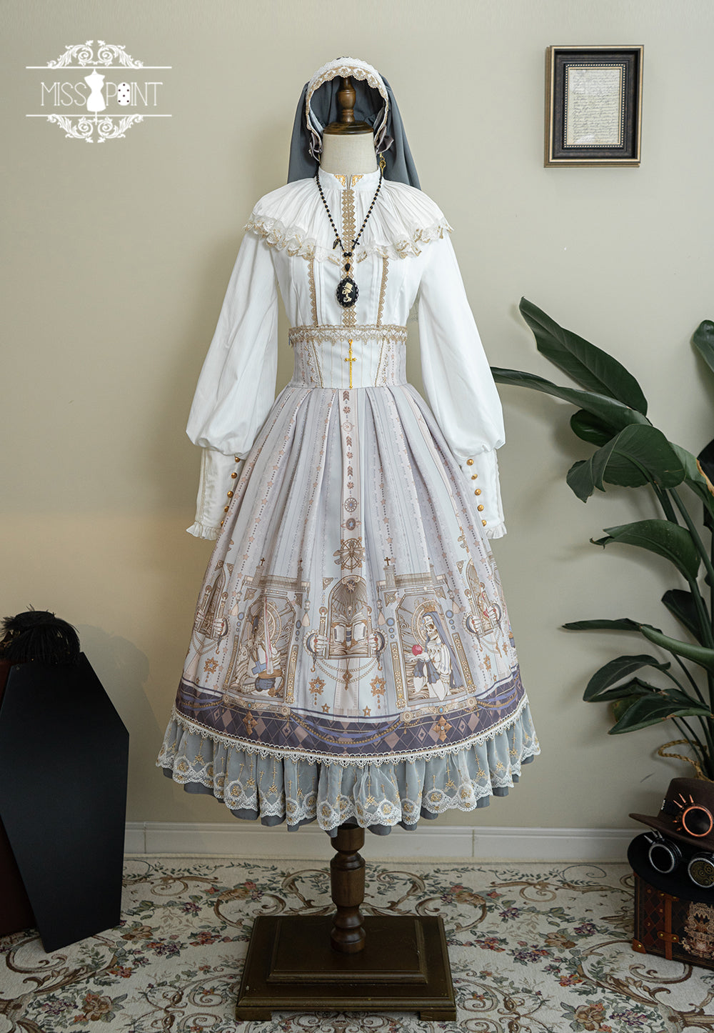 Miss Point - Demon Hunting Notes - Fishbone Gothic Lolita Skirt