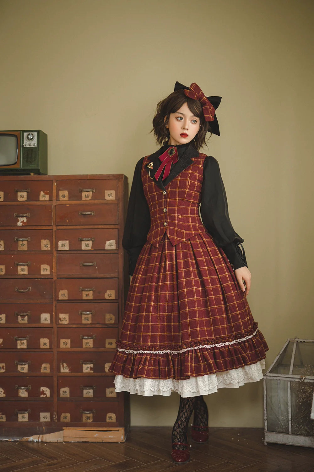 Miss Point - Rose - Elegant Lolita Fishbone Grid Skirt Customized