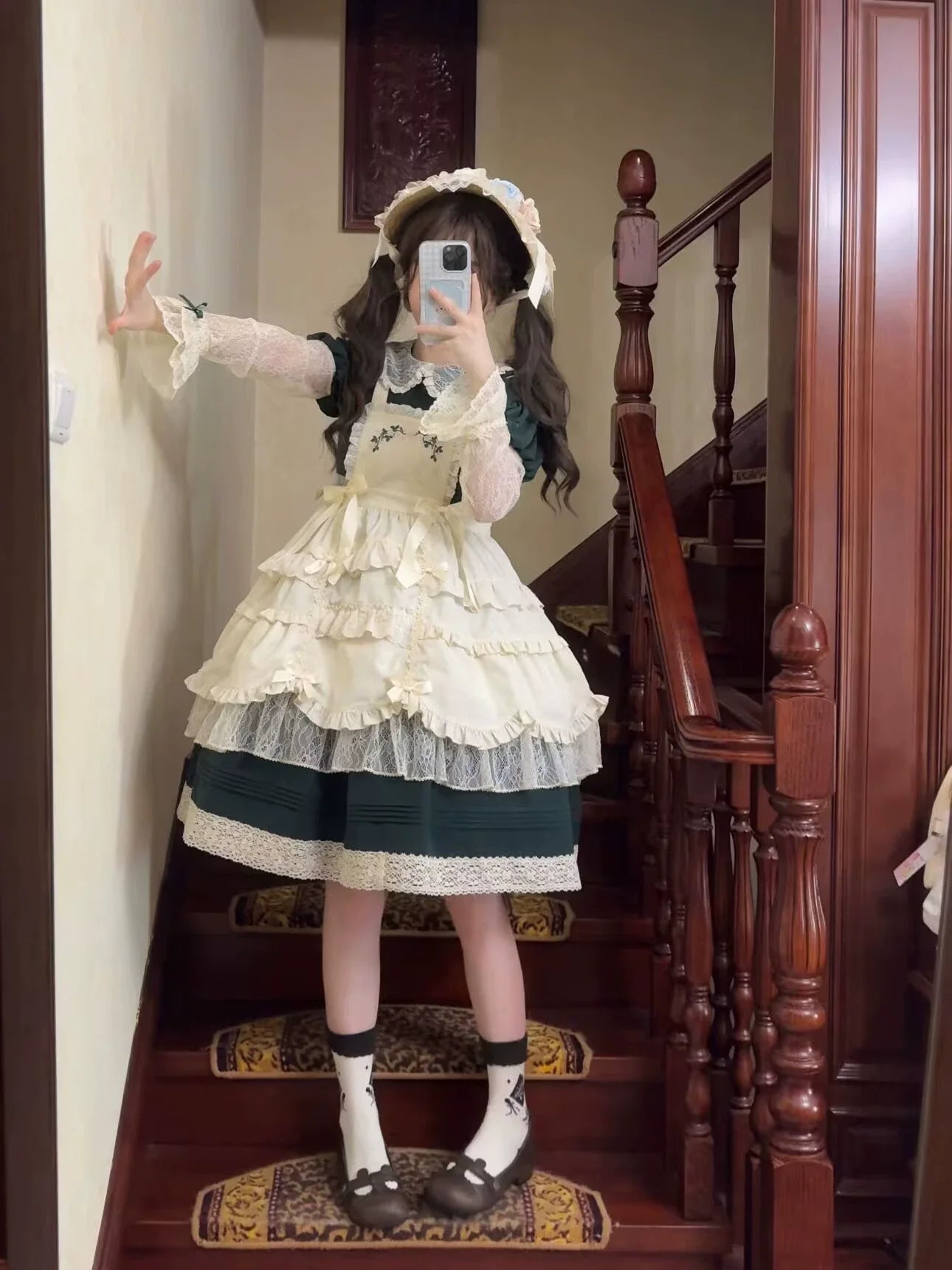 Uncle's Workshop - Mist among Flowers - Sweet Lolita OP Ruffles Lolita Apron and KC