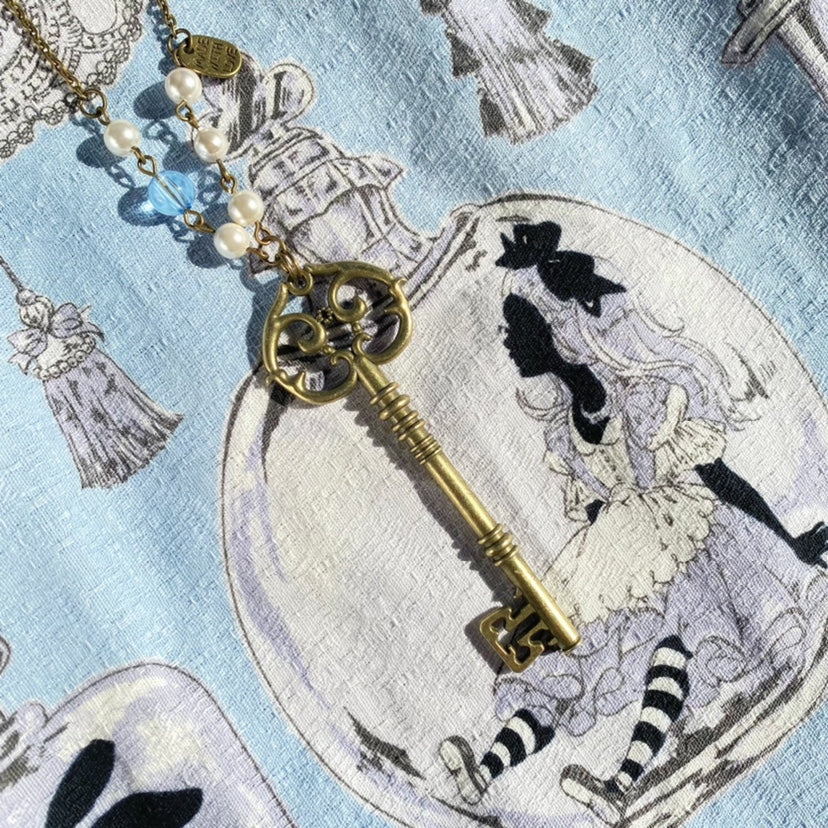 Halloween Alice - Vintage Lolita Key-Shaped Necklace Chain