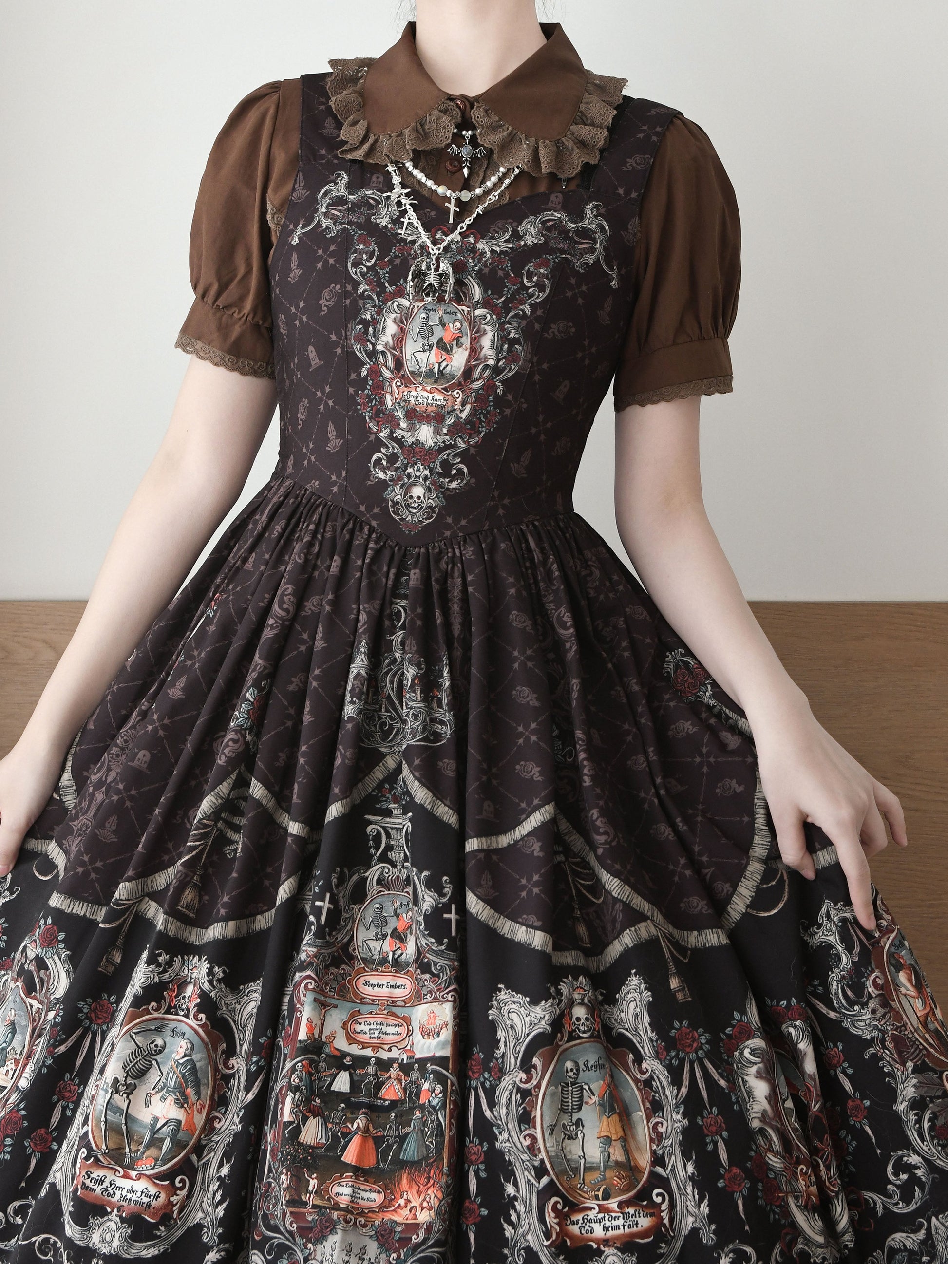 MIST - Lily - Cotton Retro Lolita Blouse with Lace Ruffles and Short Sleeve