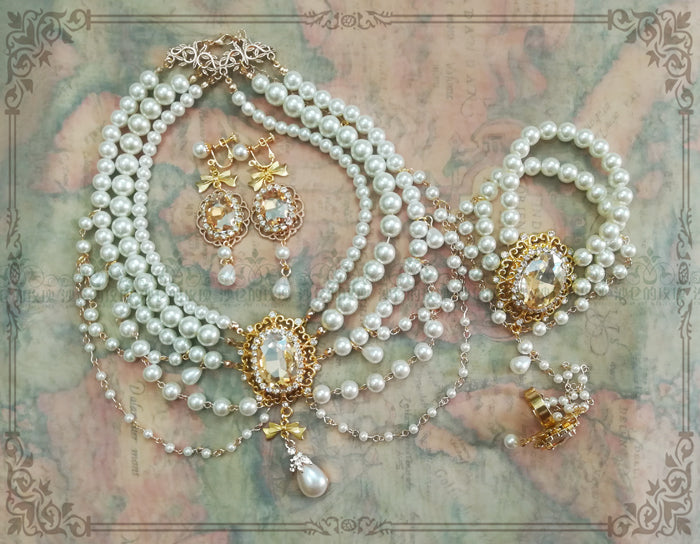 Rose of Sharon - Classic Lolita Pearl Bracelet with Ring