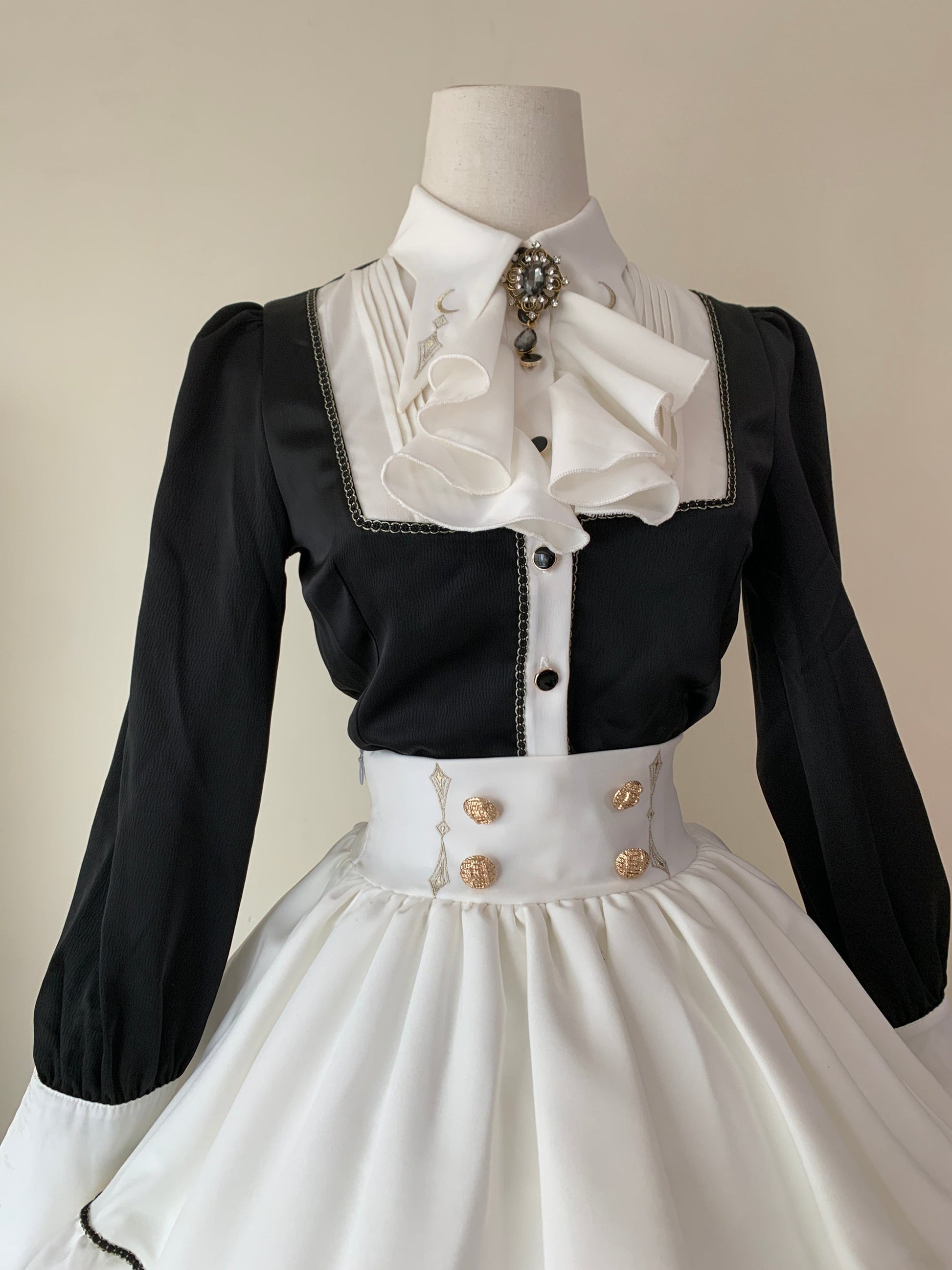 SilentMars - Law of the Fallen Moon - Retro Lolita Vest Coat Suit Knight Style Skirt