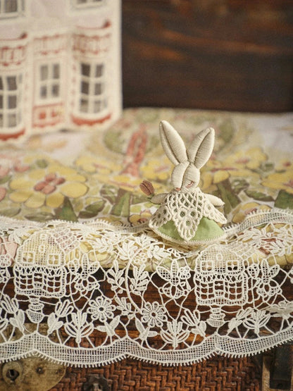 Bunny embroidery brooch【s0000008739】