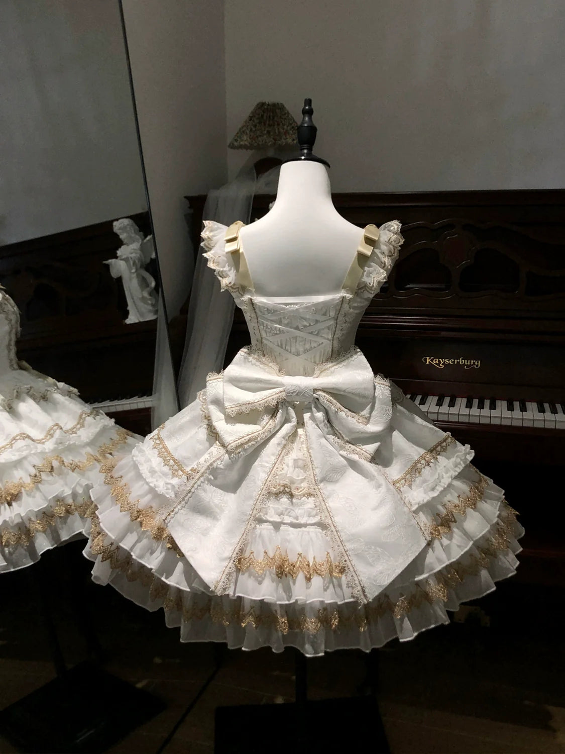 Hanguliang - Gilded Memories - Princess Lolita Jumper Dress, Tiered Ruffles