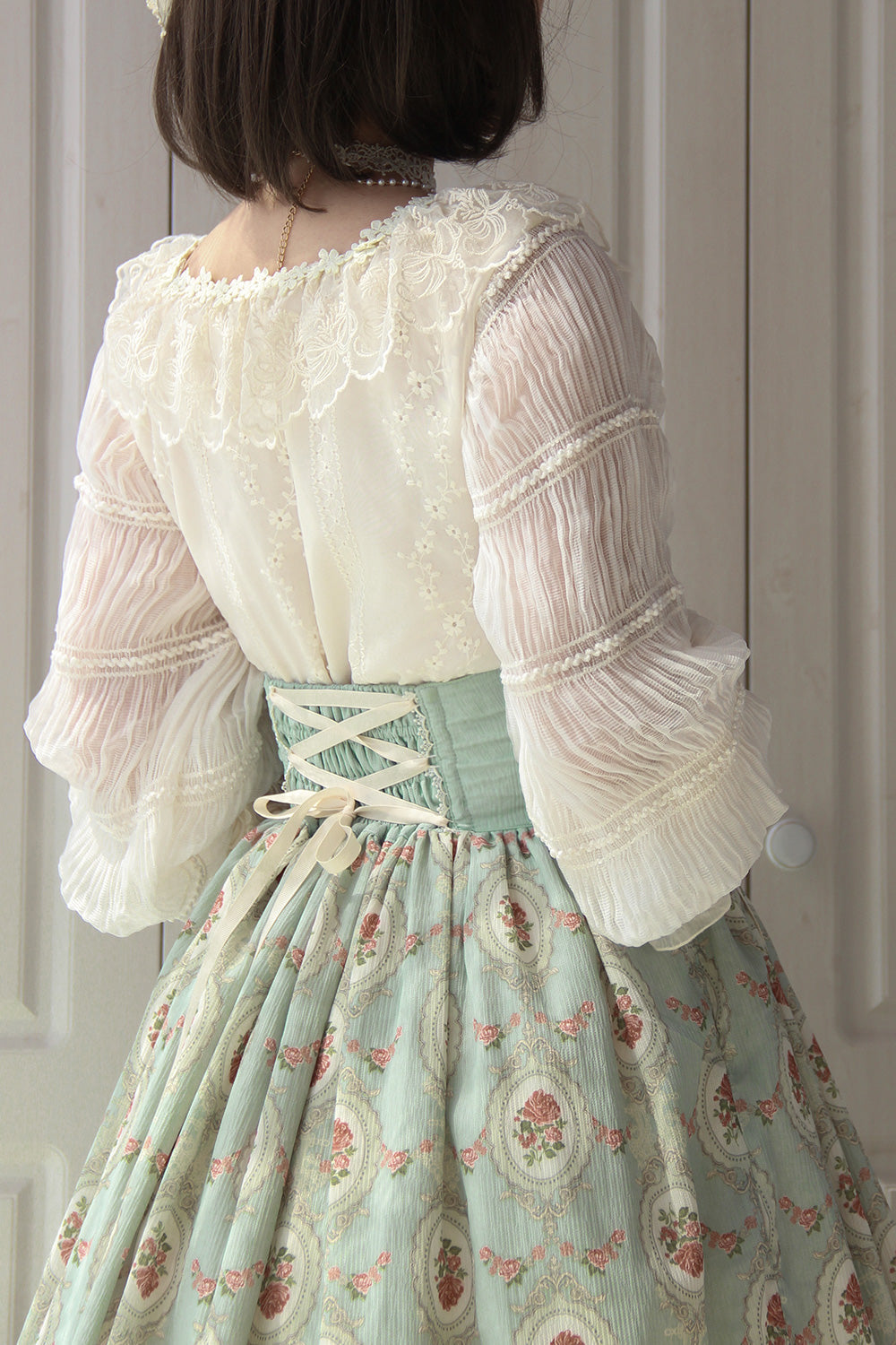 Miss Point - Retro Lolita Lace Long Sleeve Blouse