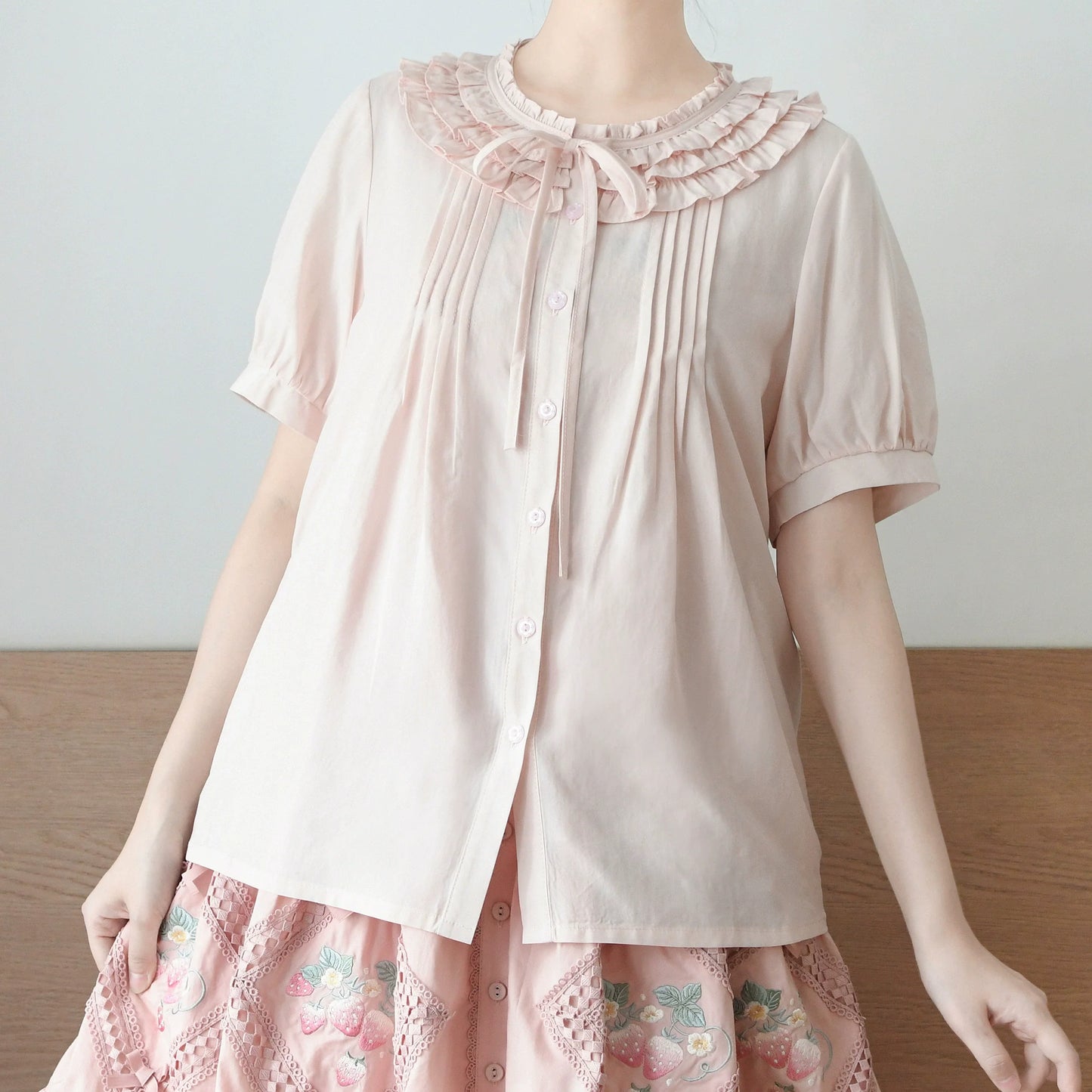 MIST - Vernal Stream - Lightweight Kawaii Lolita Blouse, Detachable Waist Tie