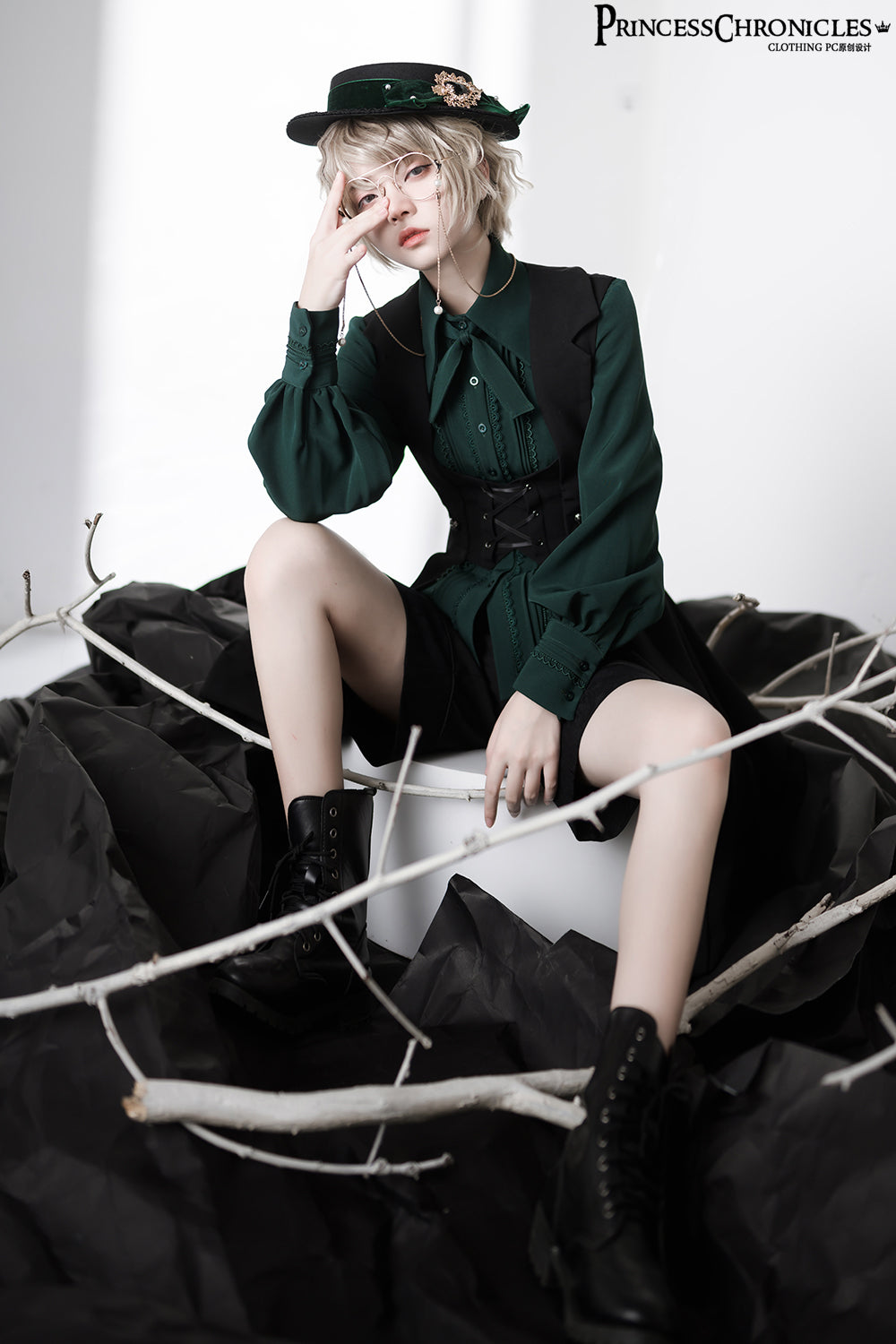 Princess Chronicles - The Night Prelude - Medieval Ouji Lolita Vest