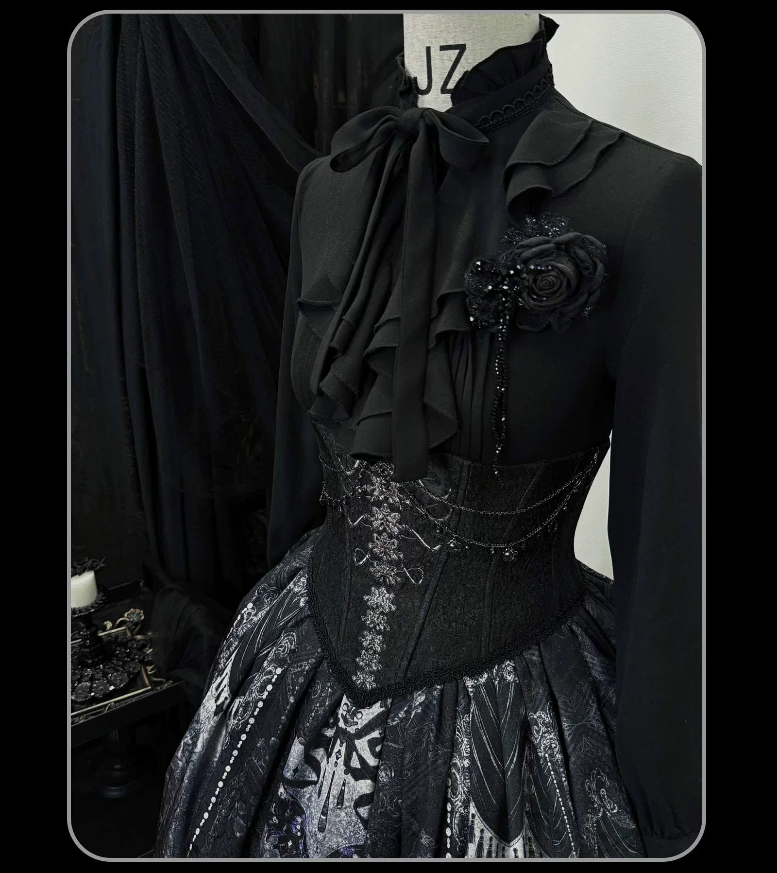 Susin Lolita - Bone-Eroded Butterfly - Gothic Lolita JSK & SK Set