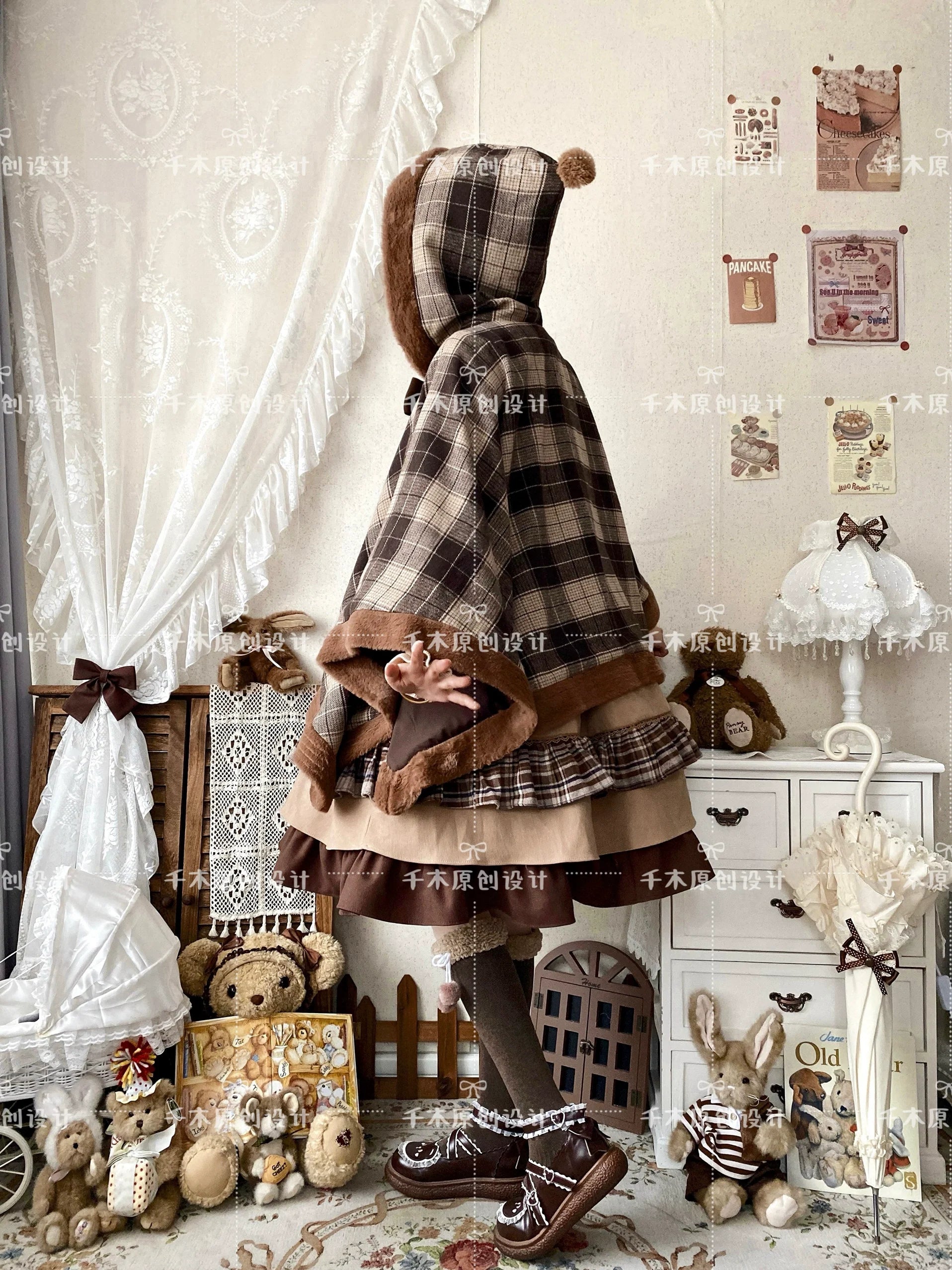 Qianmu - Waffle - Kawaii Lolita Cape Daily Lolita Plaid Hoodie Cloak
