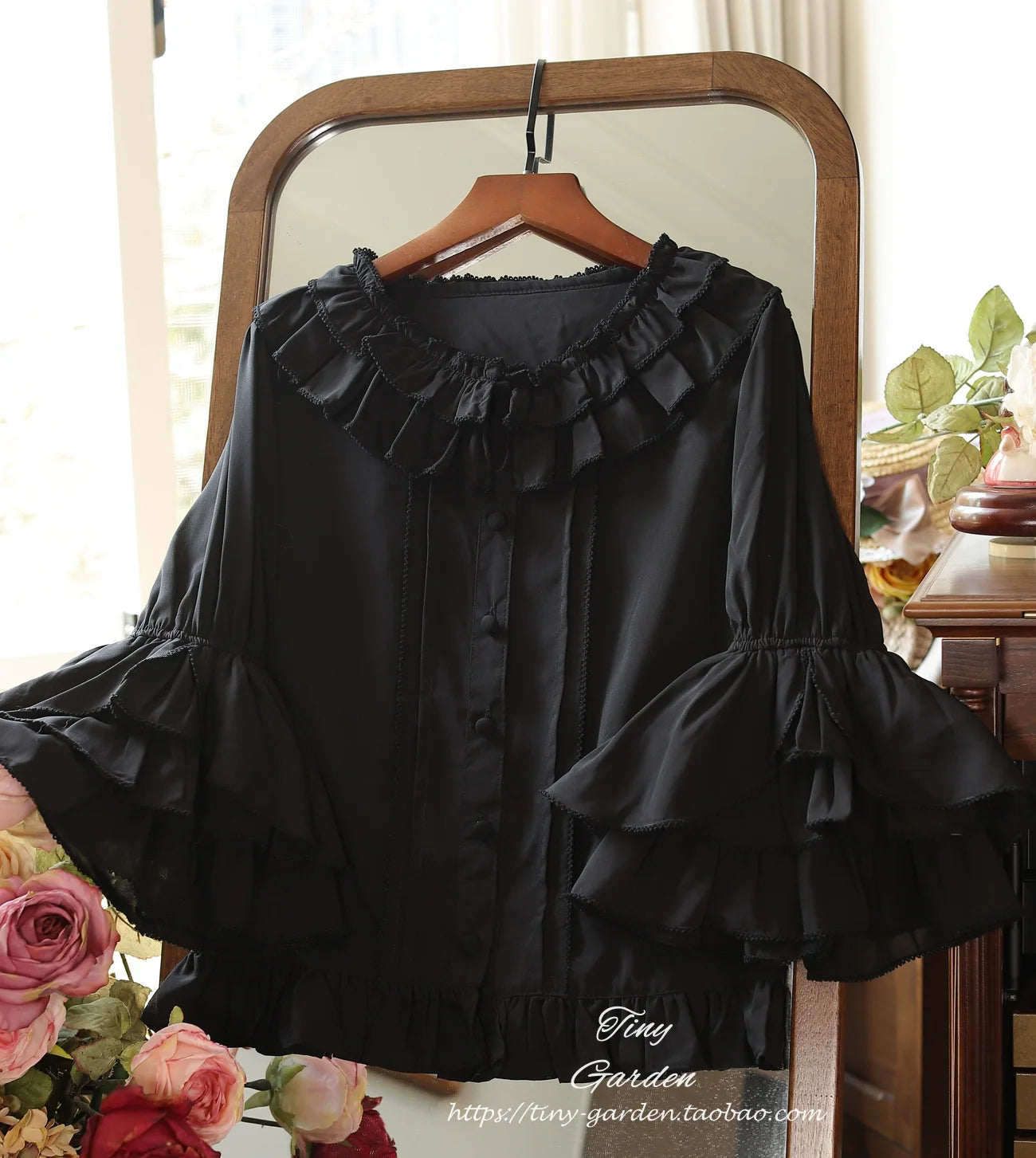 Tiny Garden - Summer Breeze 2.0 - Vintage Lolita Shirt Round Ruffled Collar/Princess Sleeves