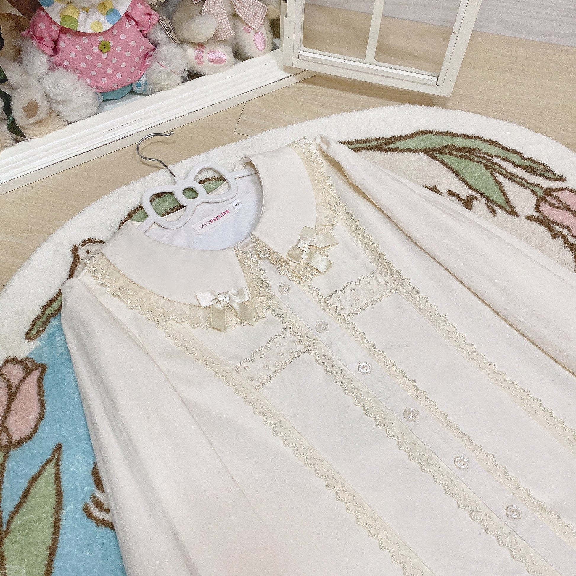 MIST - Grace Deer - Sweet Lolita Blouse with Peter Pan Collar and Long Sleeves