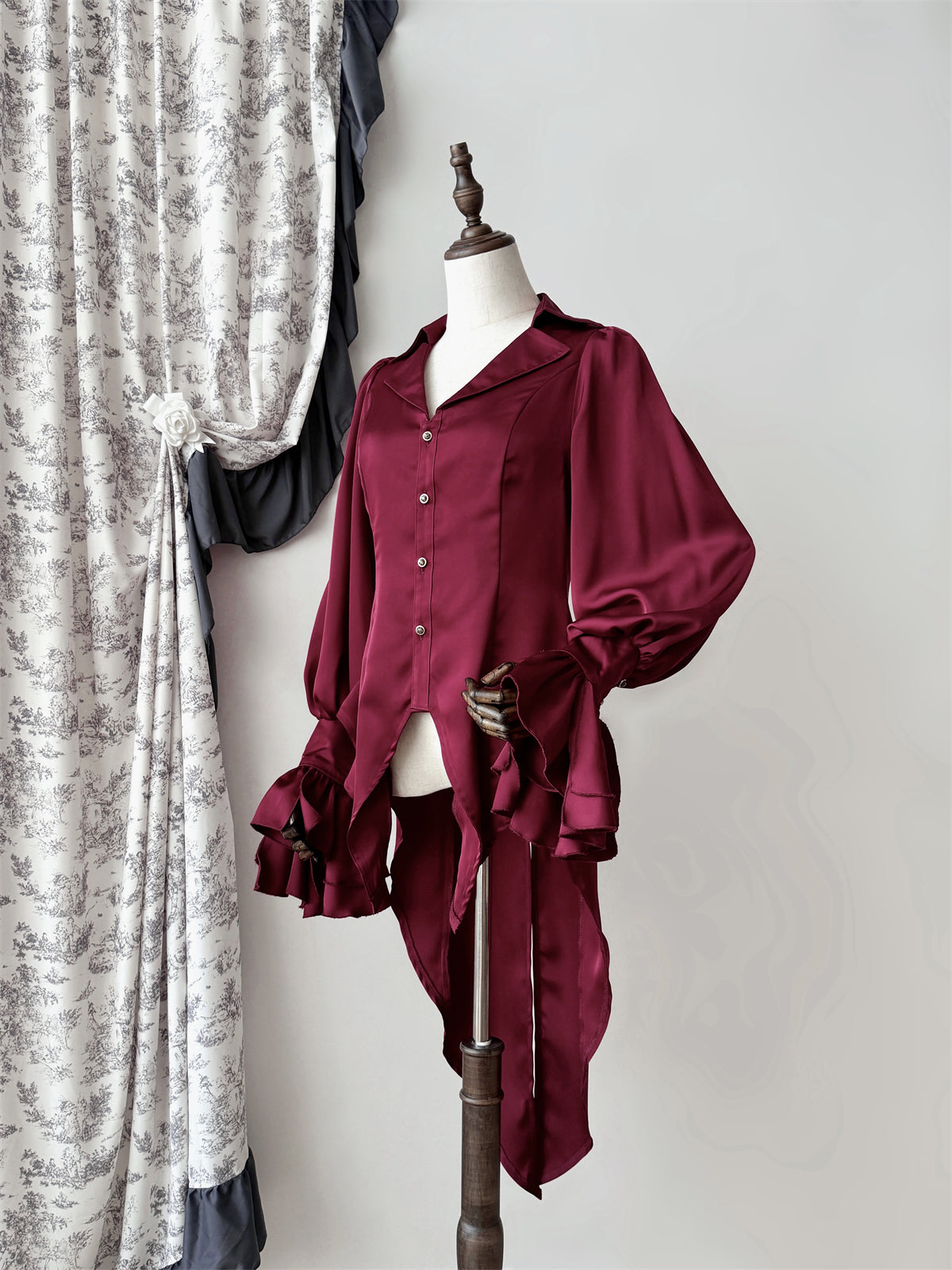 Muppet Mind Ben - Dream - Ouji Lolita Blouse Elegant V-neck Swallowtail Hem Shirt