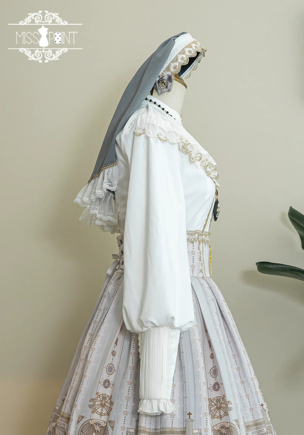 Miss Point - Demon Hunting Notes - Elegant Lolita Blouse Ruffled Collar