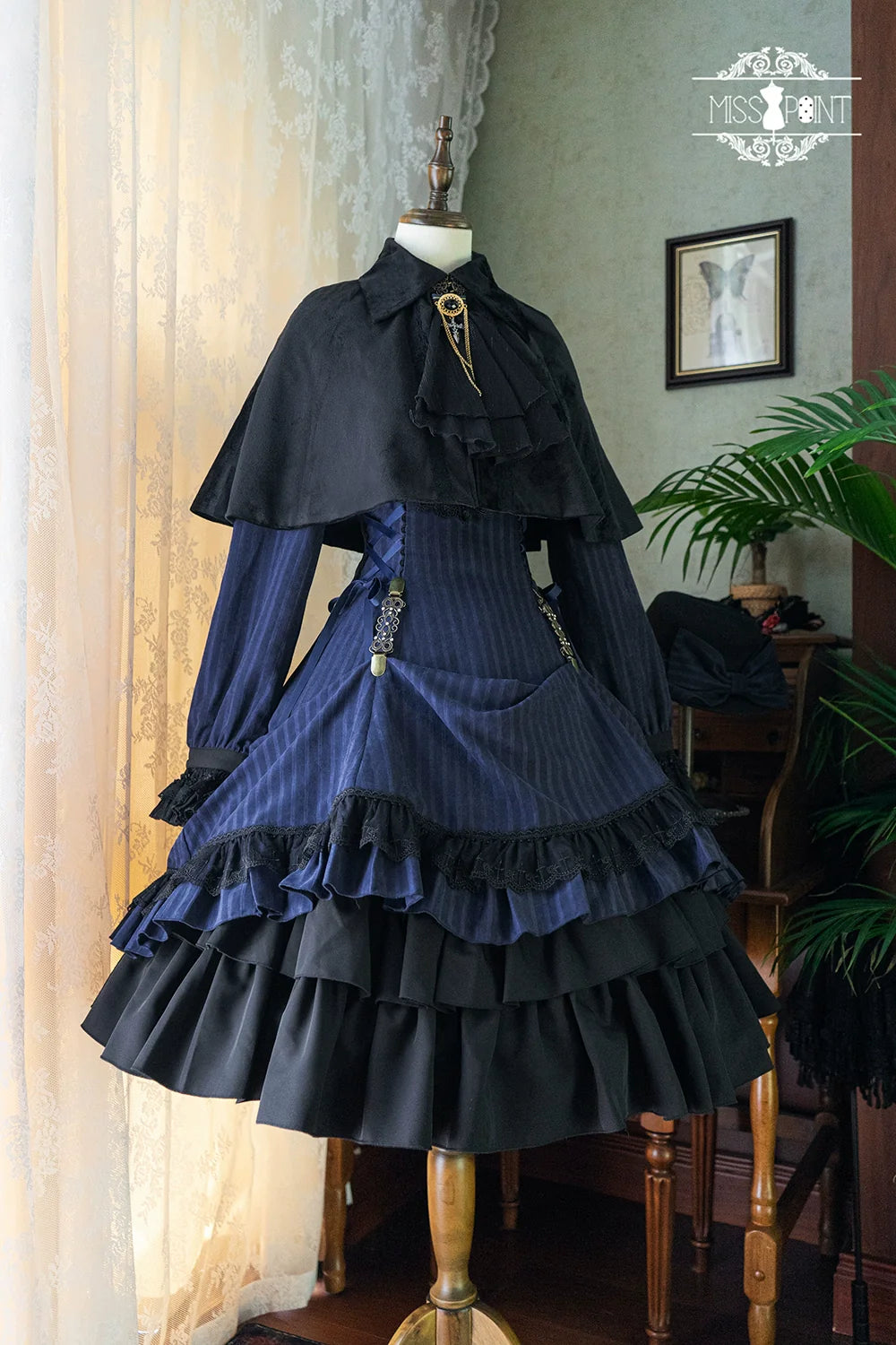 Miss Point - Perintz Manor - Gothic Lolita OP Long Sleeve Retro Lolita Dress