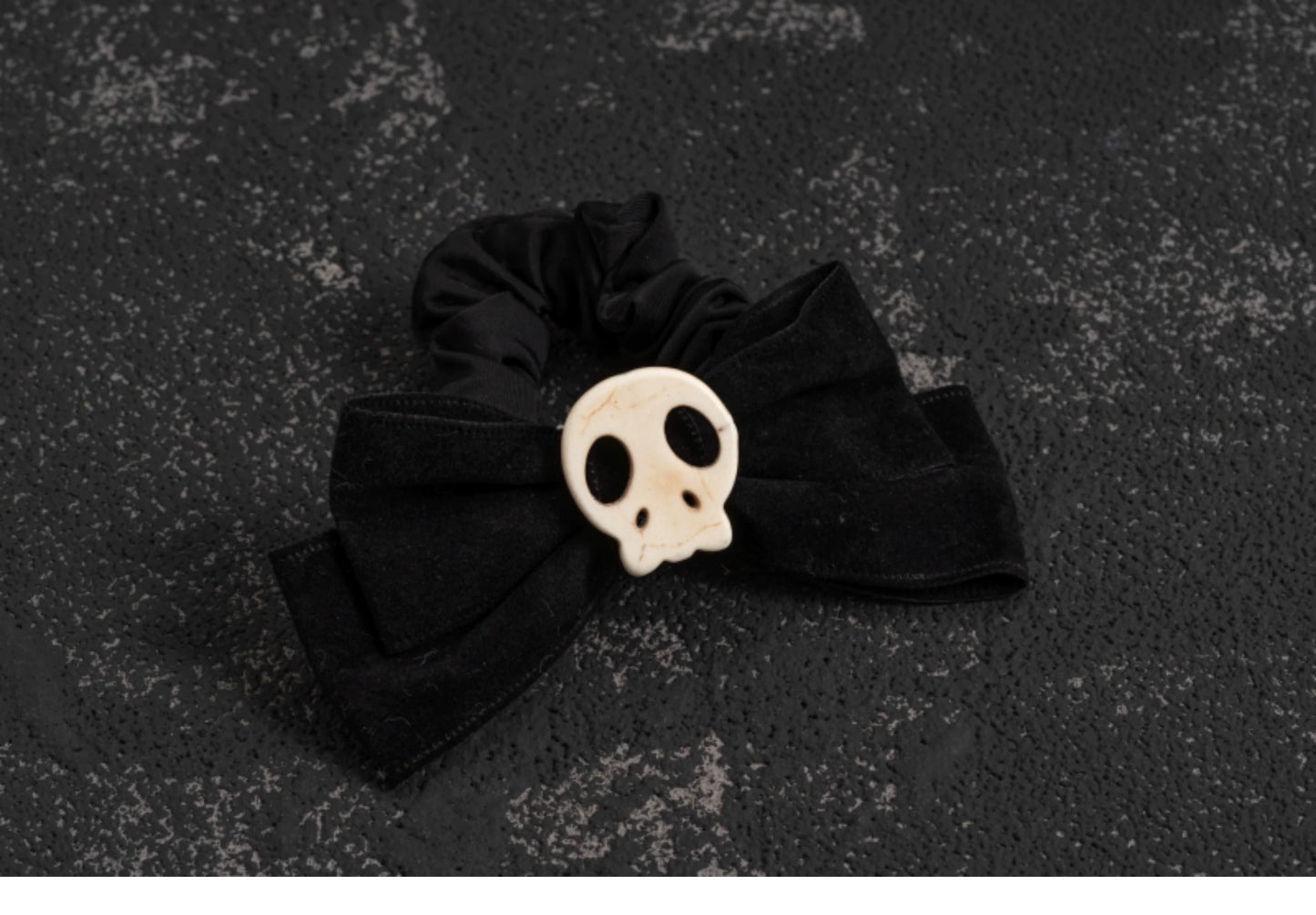 Strange Sugar - Gothic Hair Accessories Set Skulls Sharks Lolita Clips Headbands