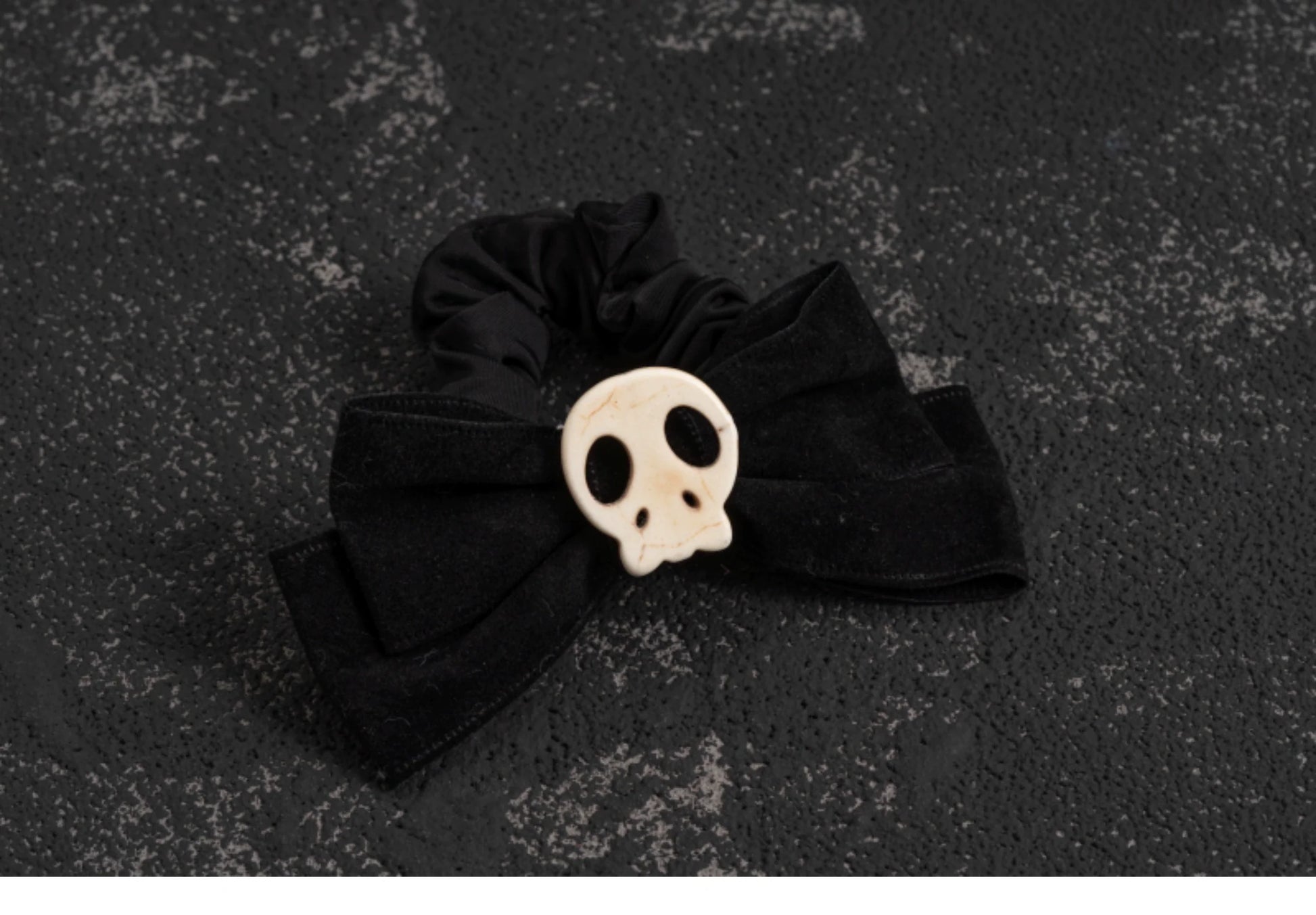 Strange Sugar - Gothic Hair Accessories Set Skulls Sharks Lolita Clips Headbands