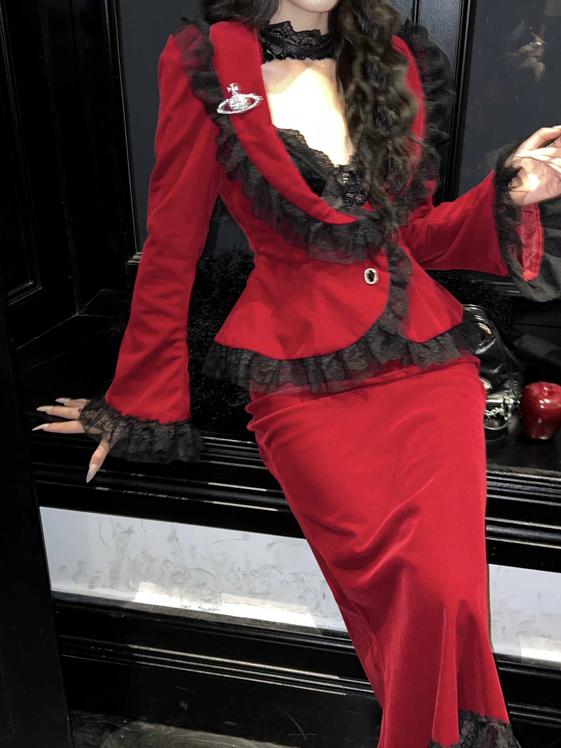 BLACKLIST - Poisonous Apple - Christmas Lolita Dress Bungundy Fishtail Skirt Set