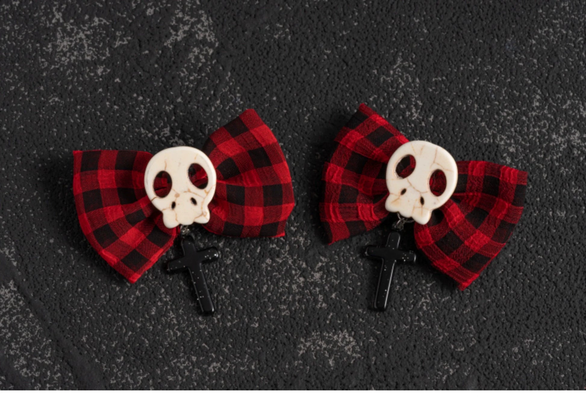 Strange Sugar - Gothic Hair Accessories Set Skulls Sharks Lolita Clips Headbands