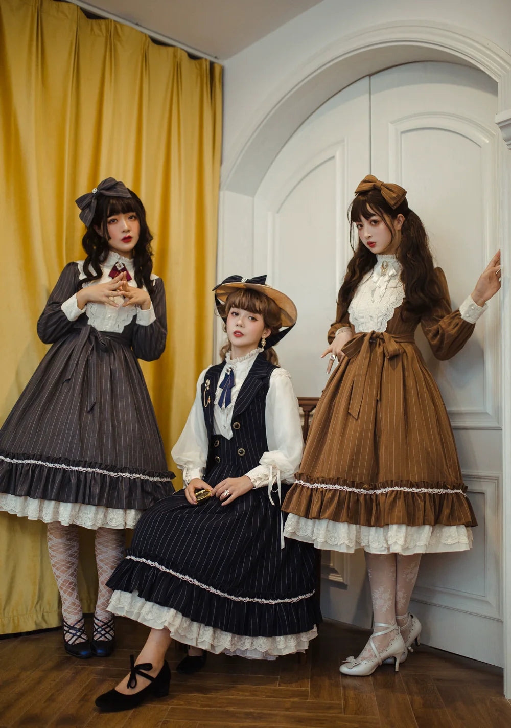 Miss Point - Rose Doll - Elegant Lolita Striped Fishbone Skirt