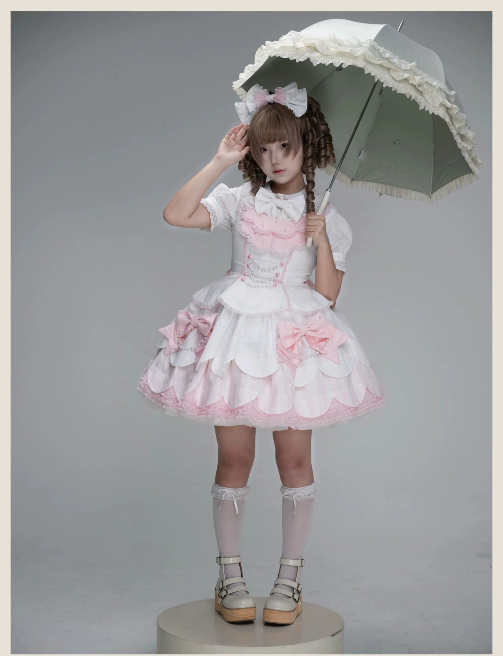 TaTaTa Lolita - Pearl Princess - Old School Lolita Jumper Dress Outfit, Petal Hem