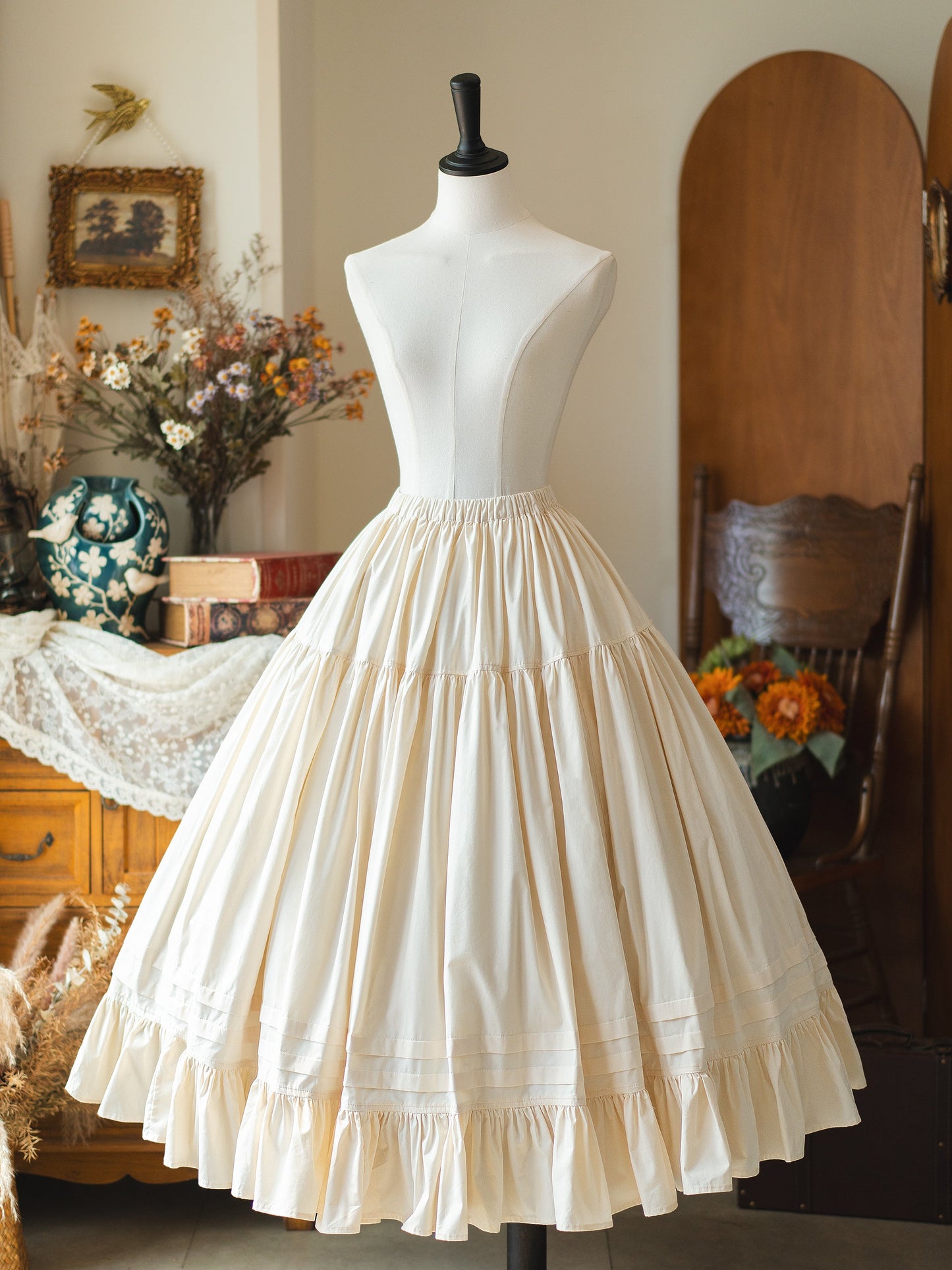 Forest Wardrobe - Forest Picnic - Classic Lolita OP Dress with Off-Shoulder and Lifting Hem