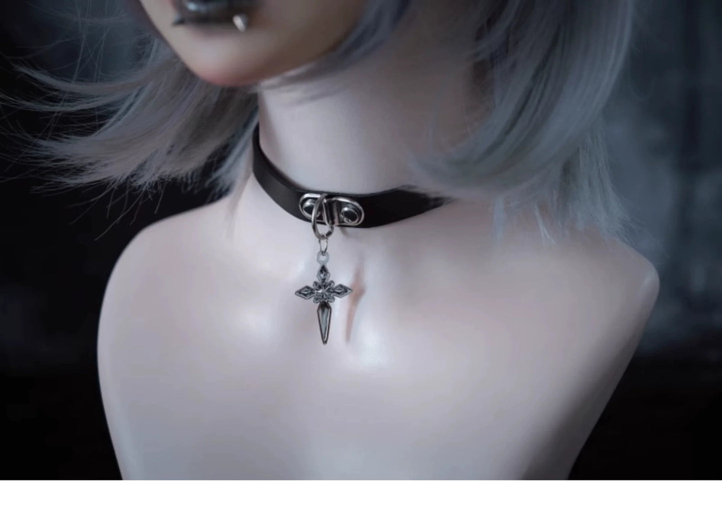 Strange Sugar - Gothic Lolita Choker Faux Leather Heart Pendant Necklace