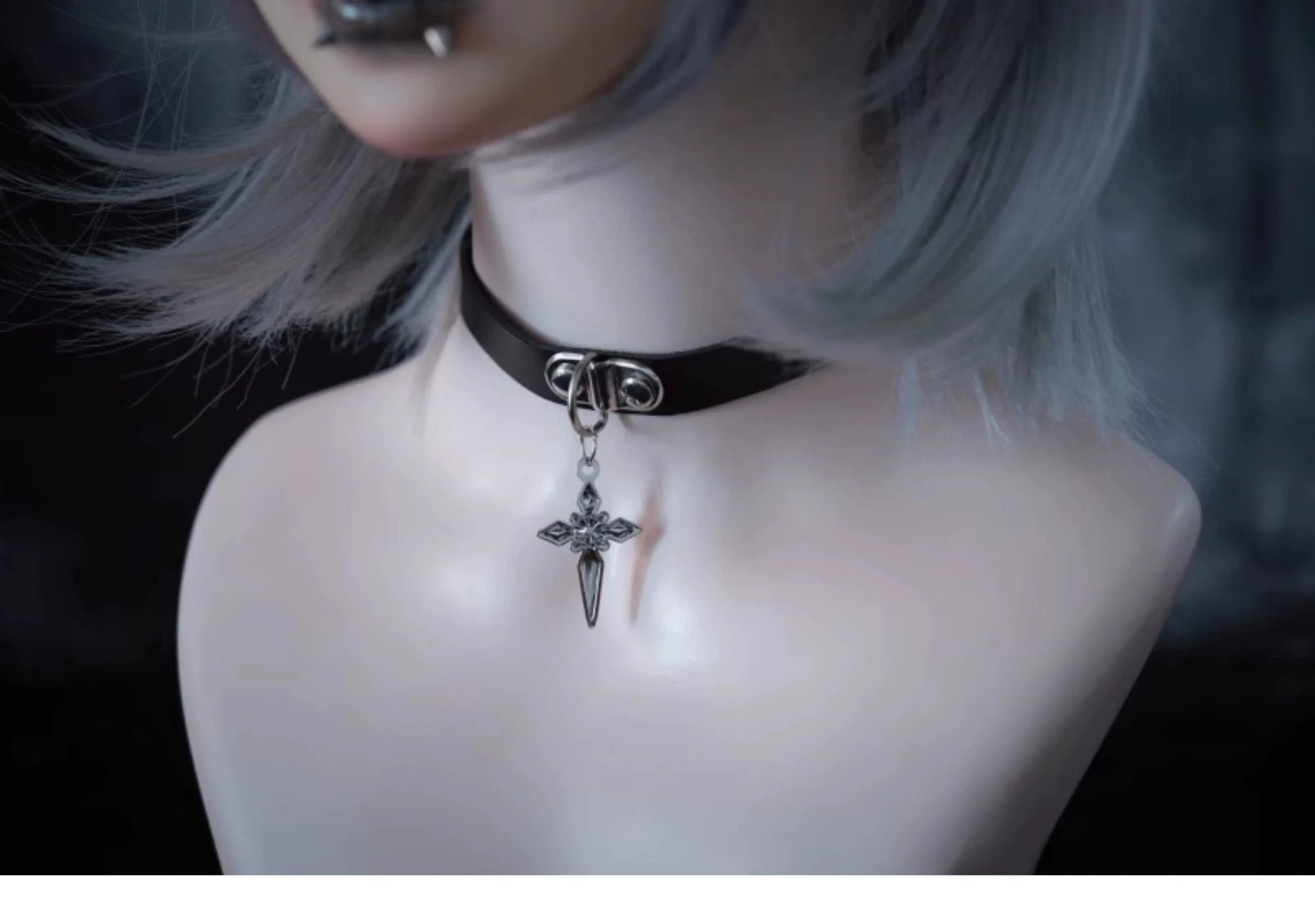 Strange Sugar - Gothic Lolita Choker Faux Leather Heart Pendant Necklace