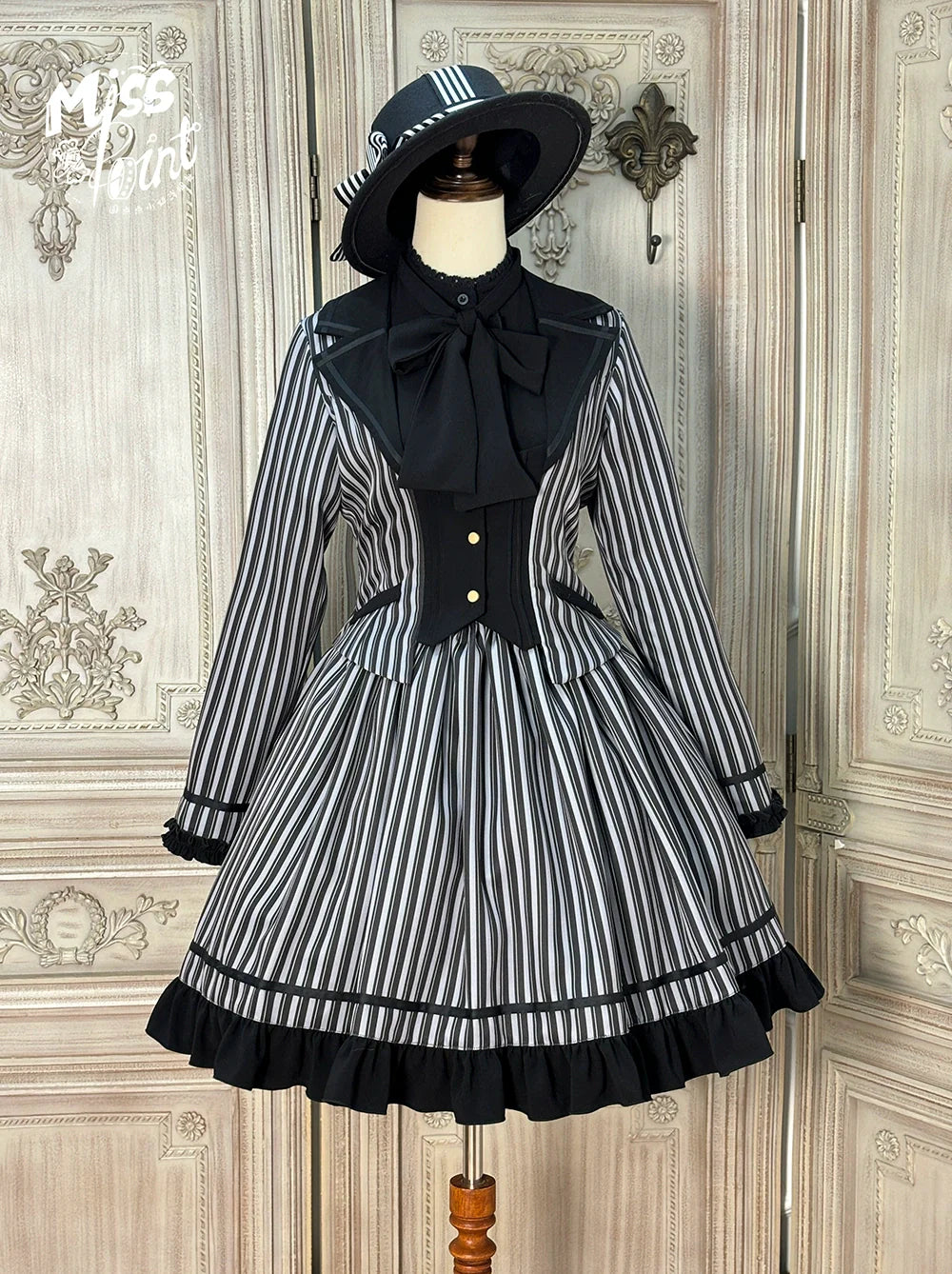 Miss Point - Classical Chocolate - Classic Lolita Jacket Elegant Striped Short Outwear