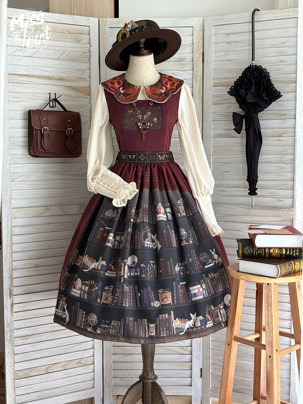 Miss Point - German Bookshelf - Classic Lolita Printed JSK Dress
