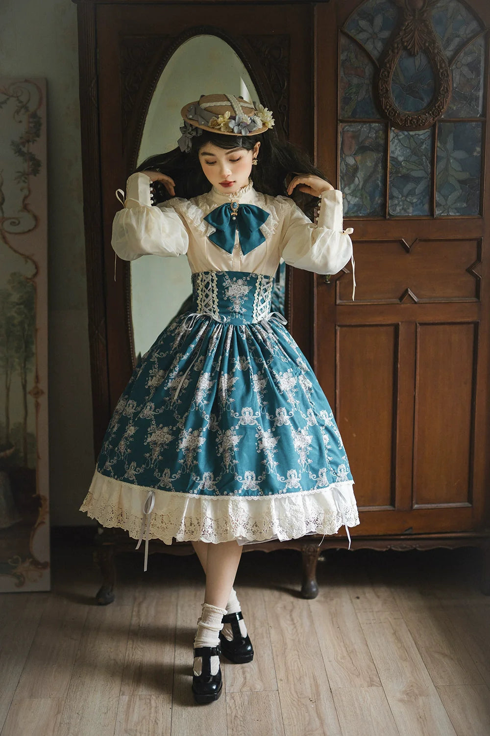 Miss Point - Customized Vintage Lolita Skirt Elegant Pullover Fishbone SK