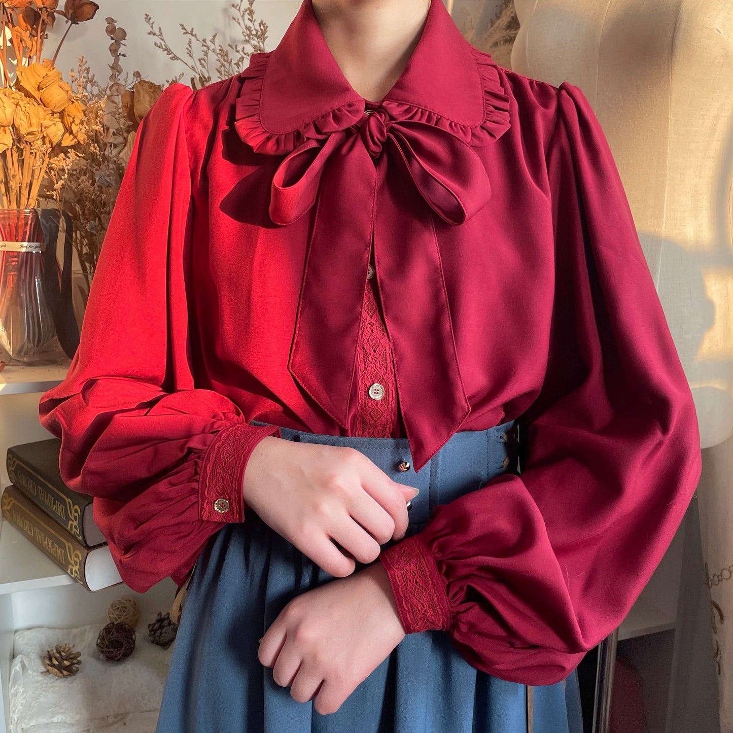 YuanSu - Mayer's Whisper - Vintage Lolita Large Sleeve Blouse