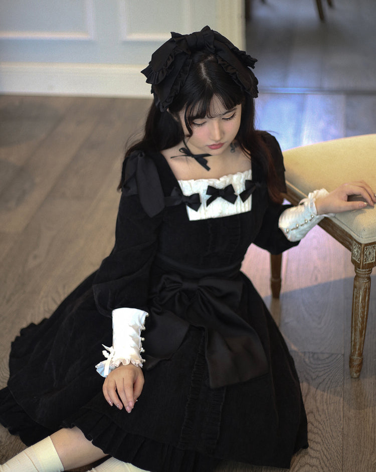 Sweet Wood - Annie's Gift - Elegant Velvet Lolita OP Dress