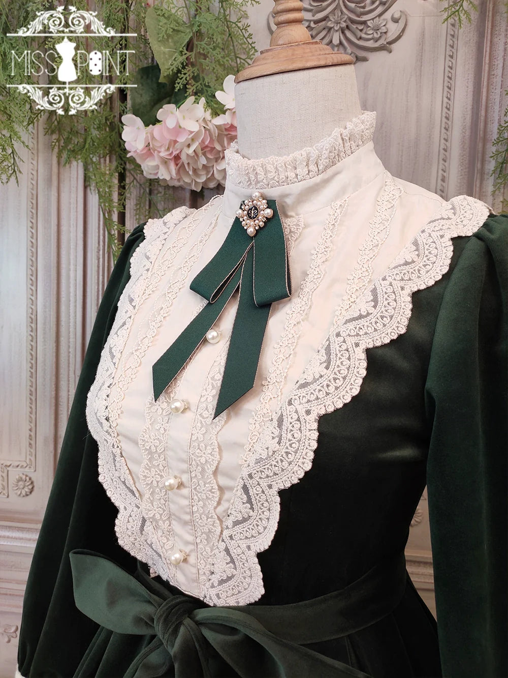 Miss Point - Customized Lolita Dress Vintage Elegant Velvet OP Dress