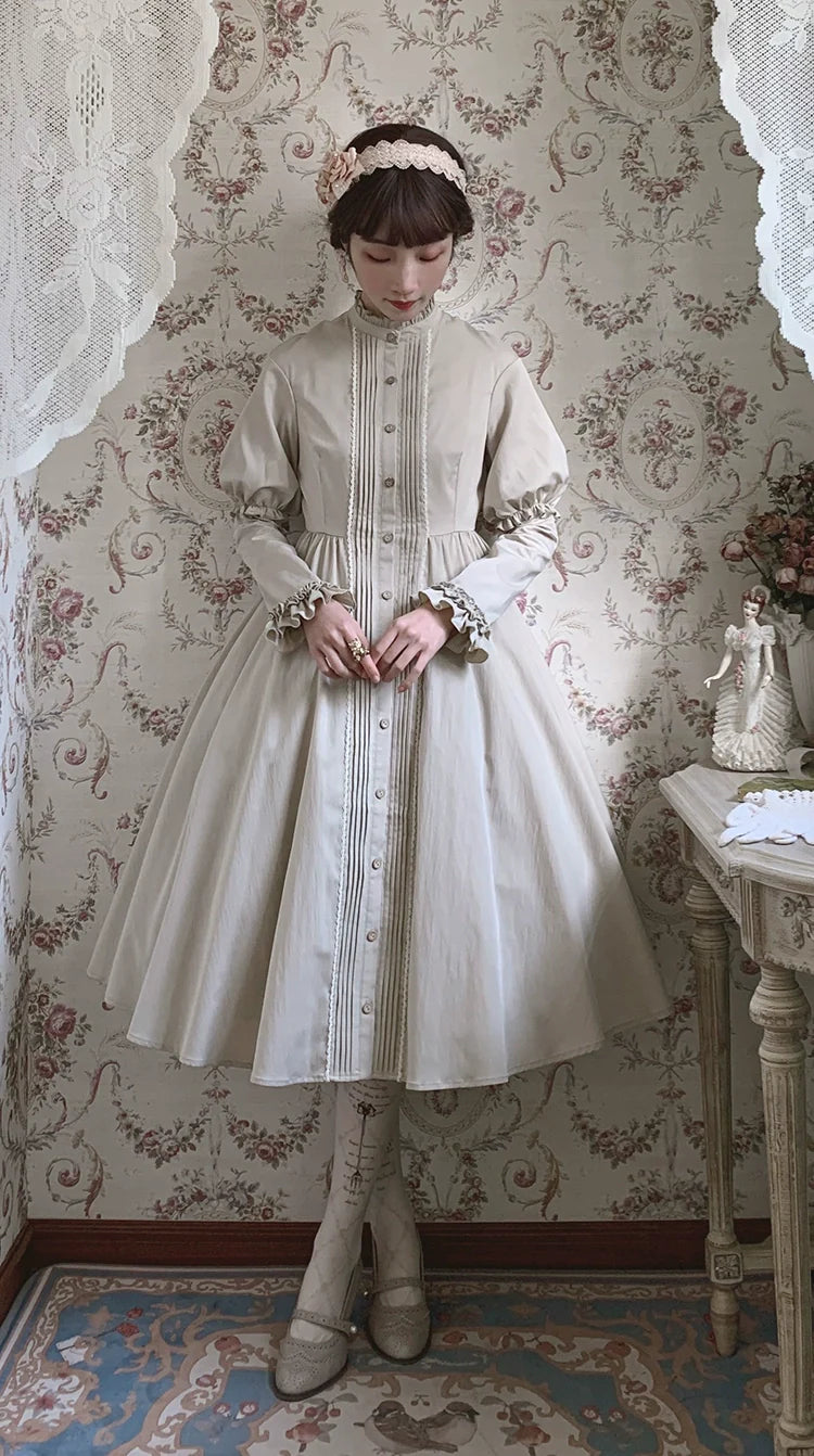 DOLLHOUSE - World Trip - Vintage Lolita Accessories