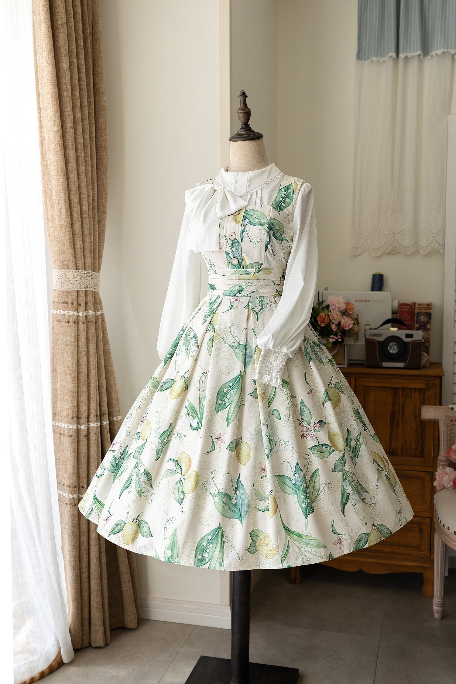 Forest Wardrobe - Basket of the Forest 2.0 - Flower Classic Dress