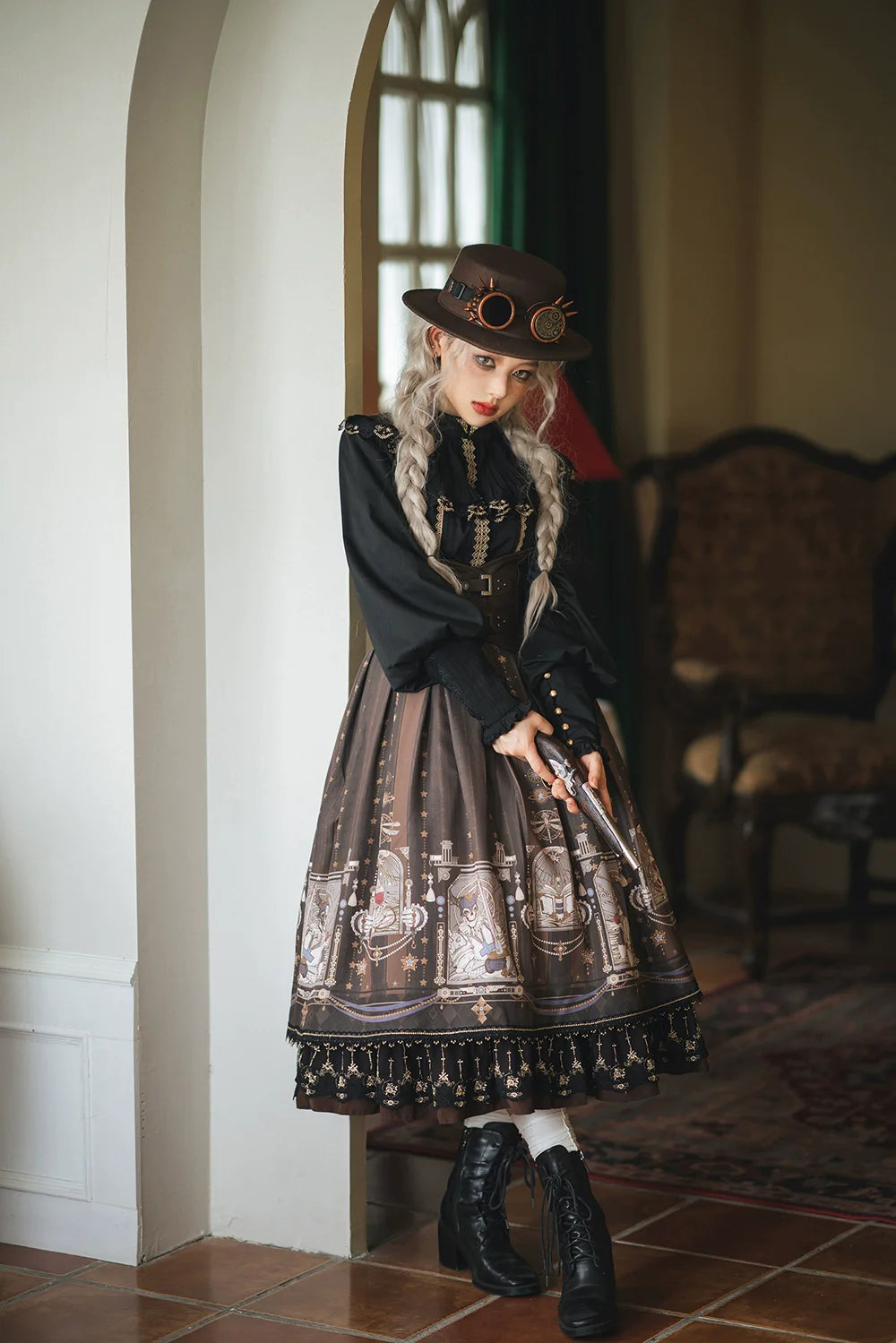 Miss Point - Demon Hunting Notes - Fishbone Gothic Lolita Skirt