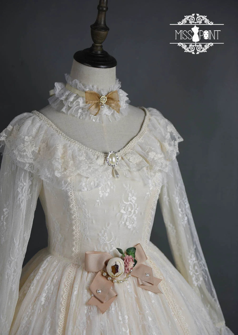 Miss Point - Dawn Girl - Reto Elegant lolita OP Dress Lace Long Sleeve