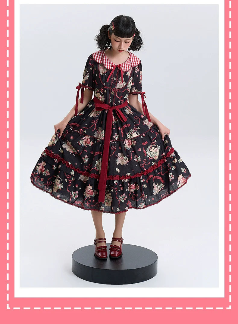Qianmu - The Bear's Strawberry Field - Daily Lolita OP Dress With Petal Collar & Bear Strawberry Print