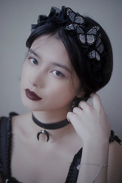 Strange Sugar - Gothic Lolita Black Headdress Butterfly KC Photography Props