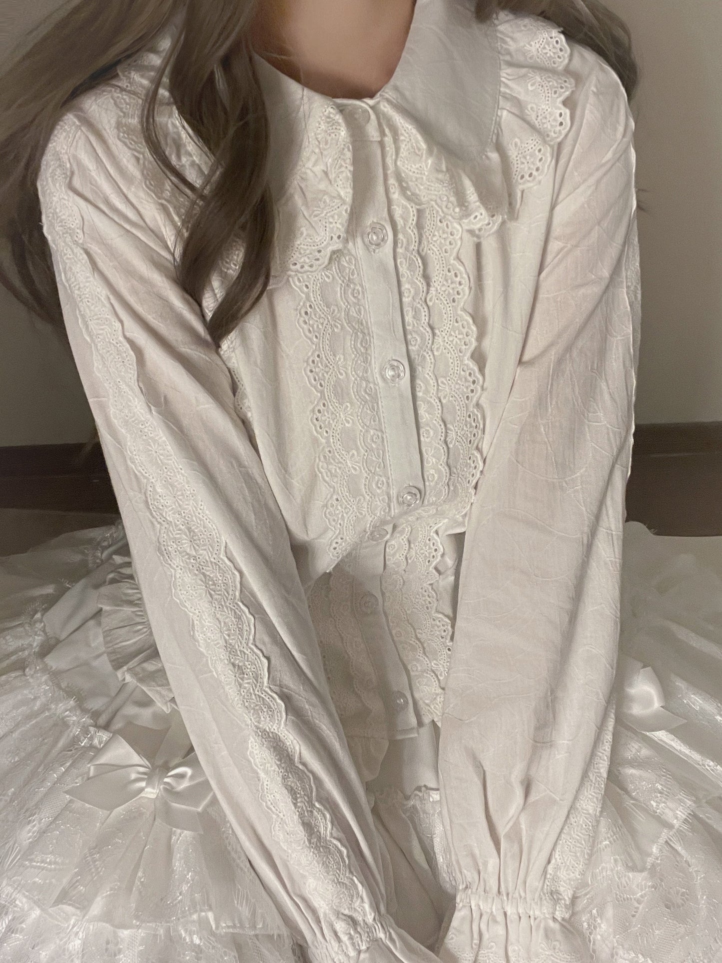 MIST - Lily - Kawaii Lolita Blouse Soft Girl Bubble Puff Sleeve