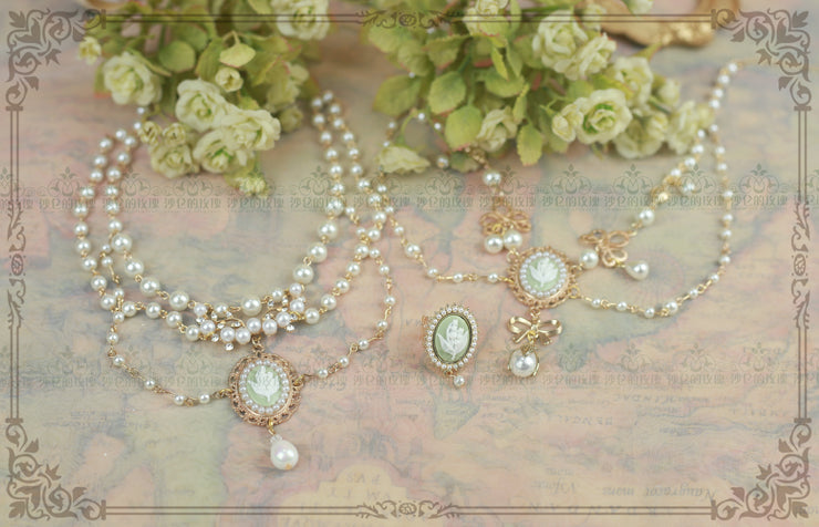 Rose of Sharon - Cameo Lolita Pearl Rings 4 Colors