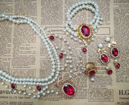 Rose of Sharon - Classic Lolita Pearl Bracelet with Ring