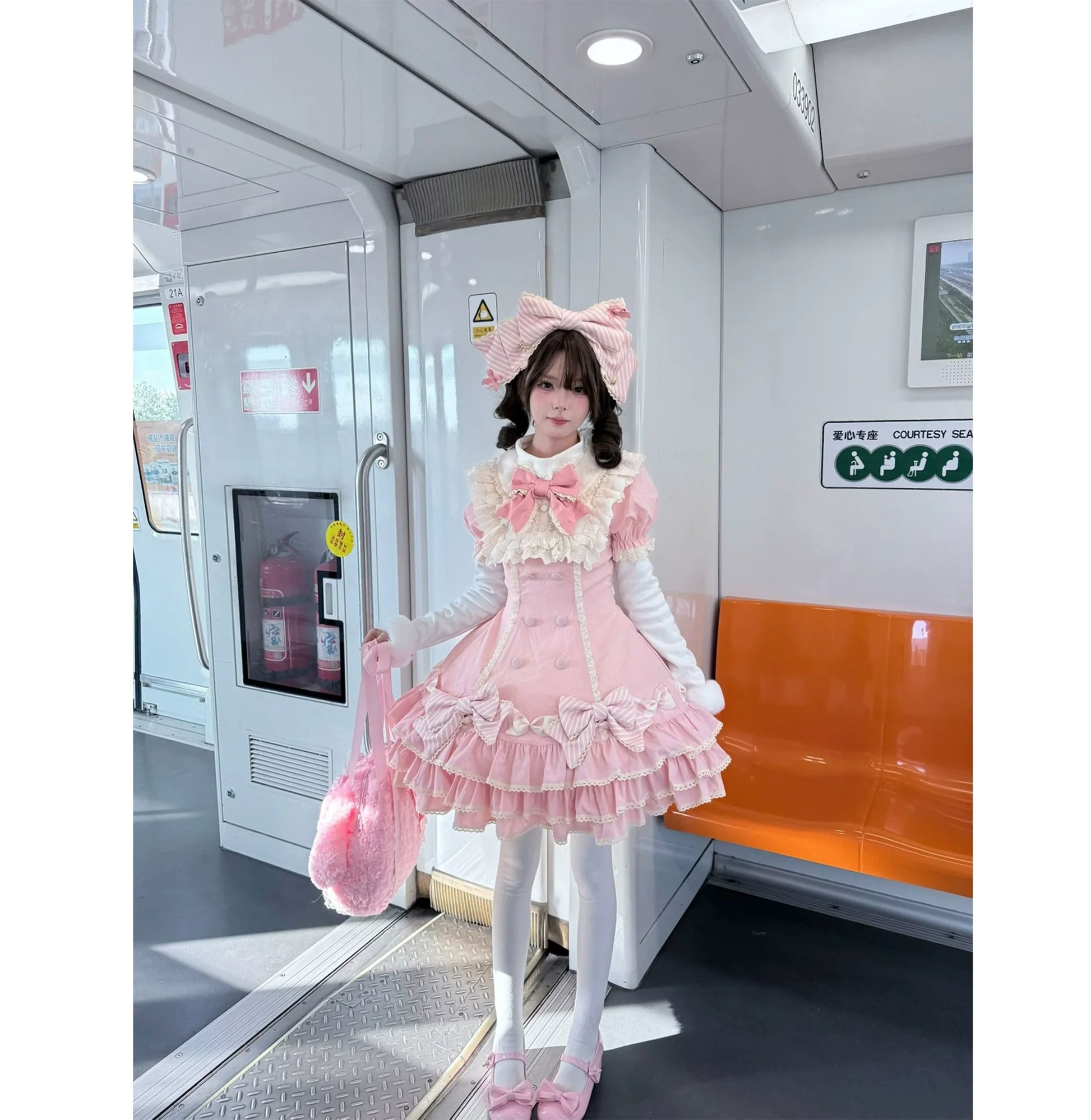 MeowMeow - Pom Pom - Kawaii Lolita Winter Innerwear, Fuzzy Cuffs