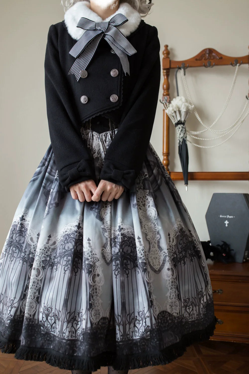 LeMiroir - Winter Solstice - Elegant Lolita Winter Short Coat & SK