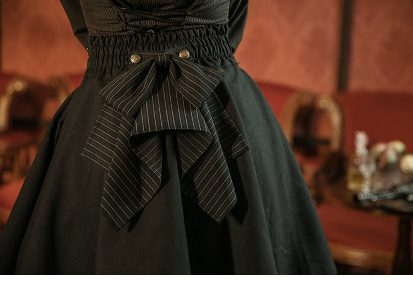 Mr. Yi's Steam Continent - Gothic Lolita Skirt Black High-Waisted Leather Waistband Skirt