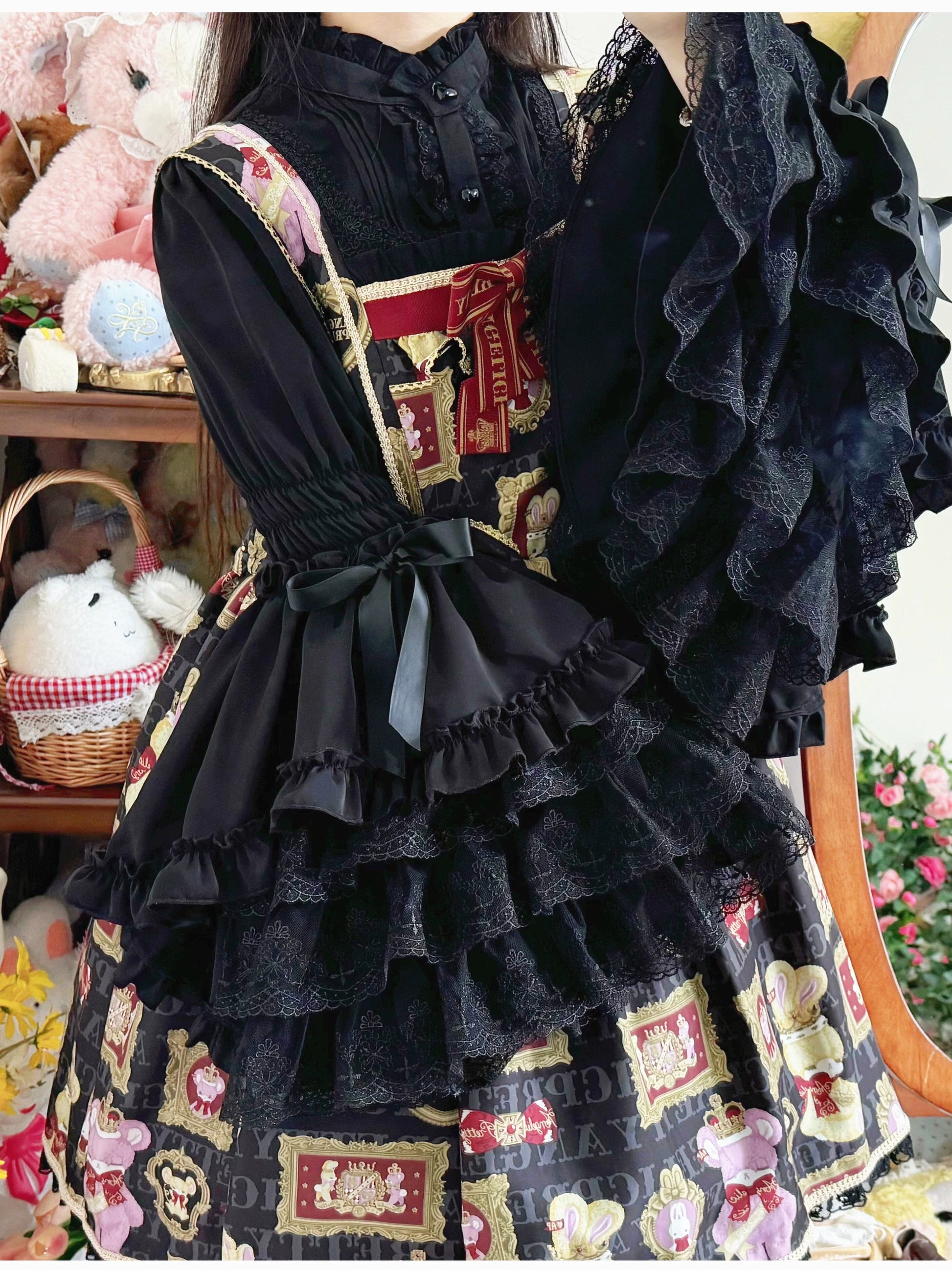 Twilight Zone - Gorgeous Sweet Lace Lolita Shirt, Hime Sleeve
